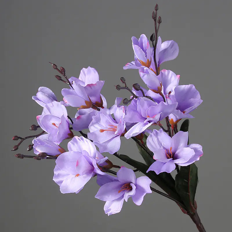 Decorative Faux Flowers for Dining Room and Bedroom