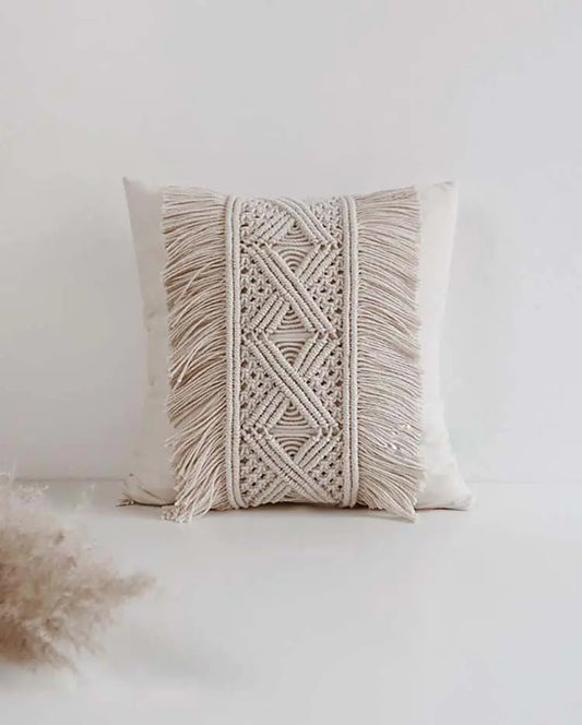 Woven Pillowcase with Tassel Design